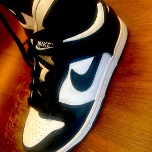 Nike Kids Black and White Sneakers
